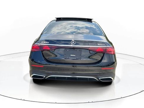 Used 2025 Mercedes-Benz E 450 4MATIC Sedan image 4