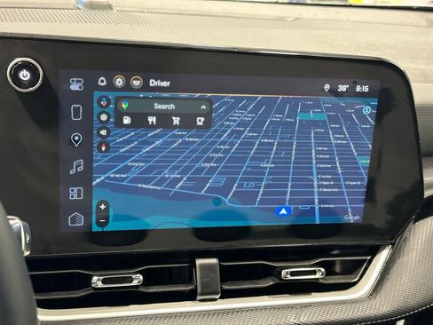 Used 2025 Chevrolet Equinox LT image 21