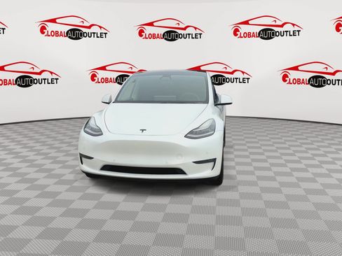 Used 2021 Tesla Model Y Long Range AWD/4WD image 3