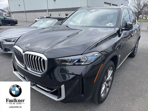 Used 2025 BMW X5 xDrive50e w/ Climate Comfort Package image 1