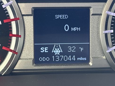 Used 2017 Toyota 4Runner SR5 Premium image 22