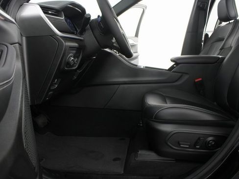 New 2025 Jeep Grand Cherokee L Limited w/ Black Appearance Package image 17