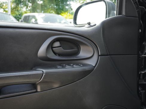 Used 2008 Chevrolet TrailBlazer SS w/ Sun And Sound Package RWD image 15