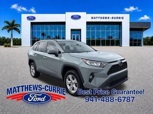 Used 2020 Toyota RAV4 XLE FWD image 1