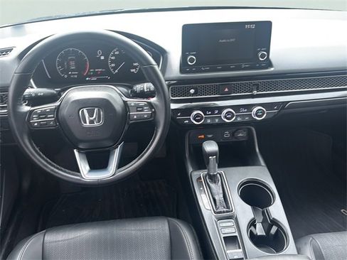 Used 2024 Honda Civic EX-L image 18