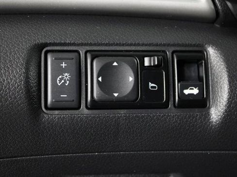 Certified 2019 Nissan Sentra SV FWD image 23