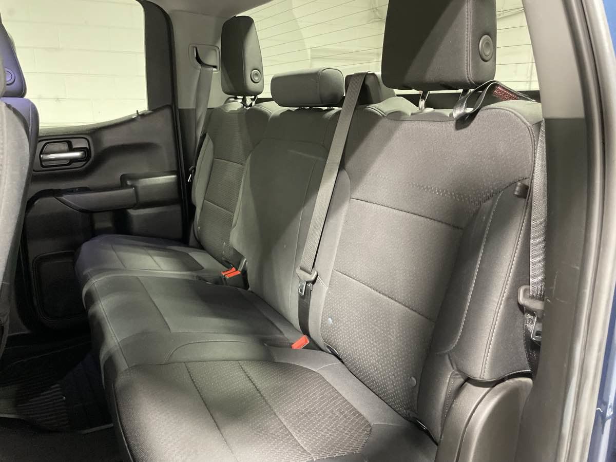 Used 2019 Chevrolet Silverado 1500 Custom Trail Boss w/ Custom Convenience Package AWD/4WD image 16