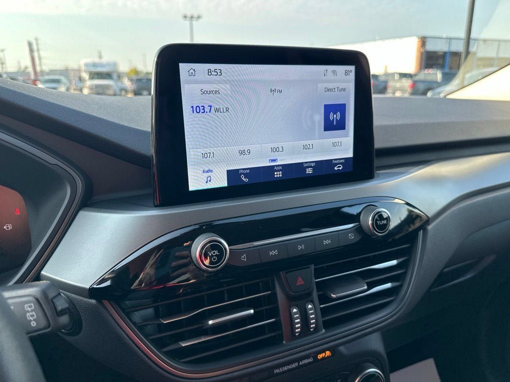 Certified 2025 Ford Escape Active AWD/4WD image 18