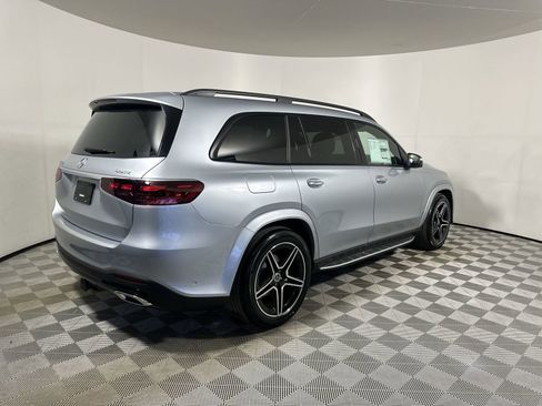 New 2025 Mercedes-Benz GLS 450 4MATIC image 8