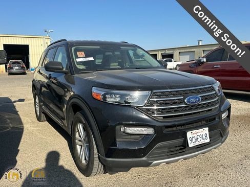 Used 2022 Ford Explorer XLT w/ Equipment Group 202A AWD/4WD image 1