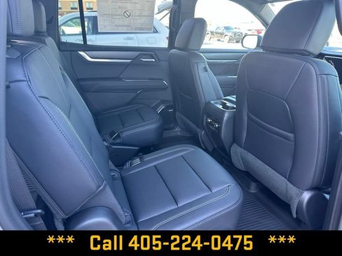 New 2026 GMC Acadia Elevation w/ Black Edition AWD/4WD image 33