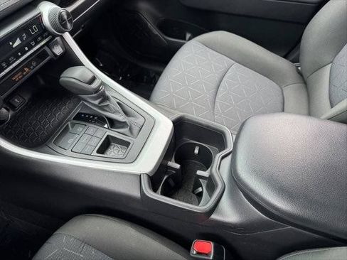 Certified 2022 Toyota RAV4 XLE AWD/4WD image 56