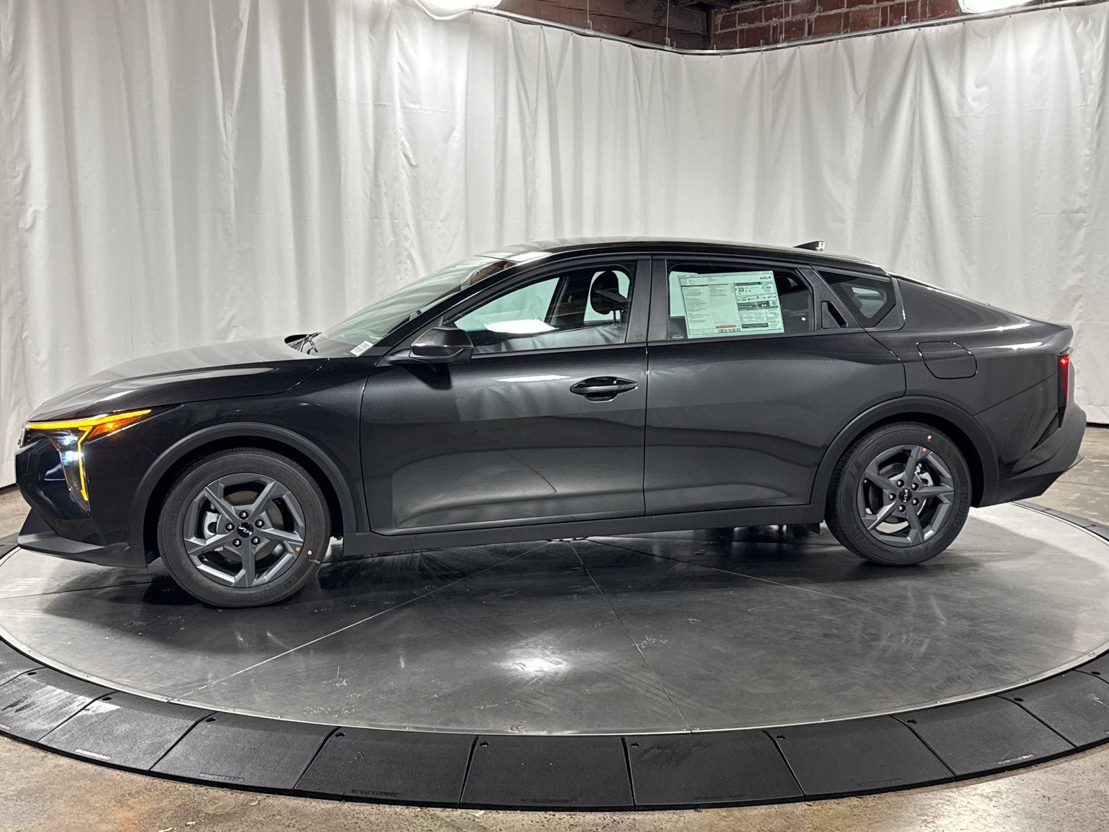 Certified 2026 Kia K4 FWD image 6