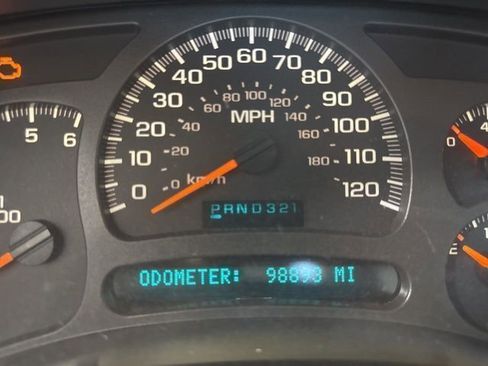 Used 2004 Chevrolet Silverado 1500 LS image 14