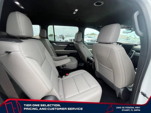 New 2026 GMC Acadia Elevation w/ Black Edition FWD image 20