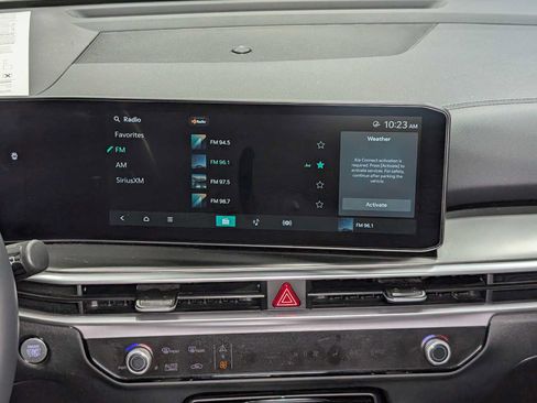 Certified 2025 Kia Sorento EX AWD/4WD image 19