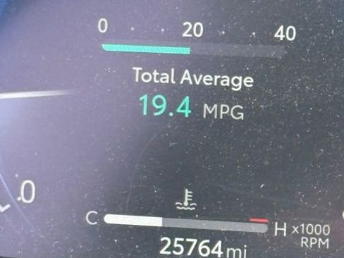 Used 2024 Toyota Grand Highlander Limited image 10