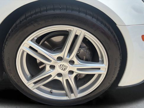 Used 2020 Porsche Panamera 4 AWD/4WD image 25