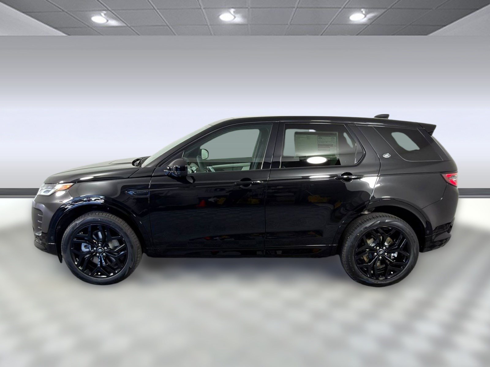 Used 2026 Land Rover Discovery Sport Landmark AWD/4WD image 2
