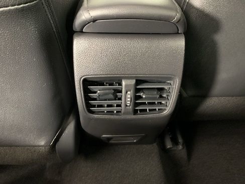 Used 2026 Toyota Corolla Cross XLE w/ Convenience Package image 32