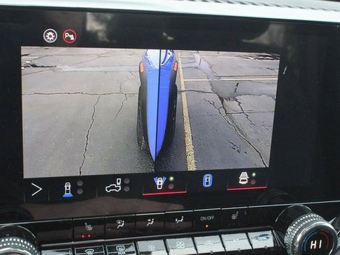 New 2026 GMC Canyon Elevation w/ Convenience Package image 50