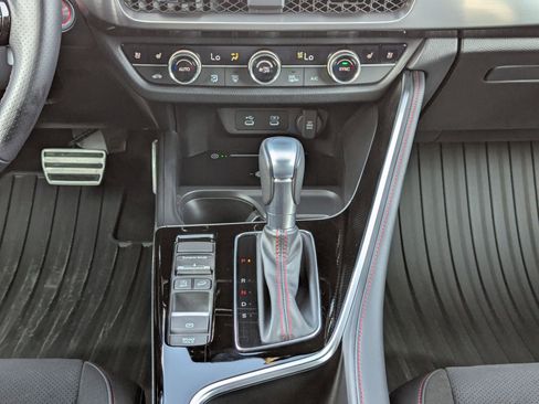 Certified 2025 Acura ADX A-Spec image 19