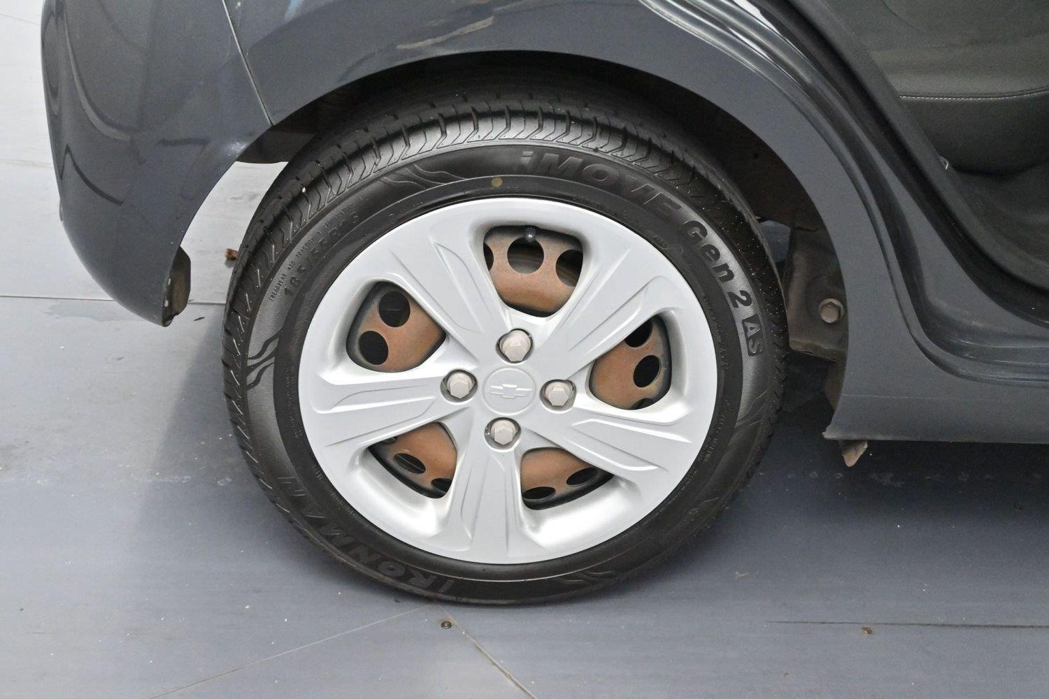 Used 2021 Chevrolet Spark LS FWD image 27