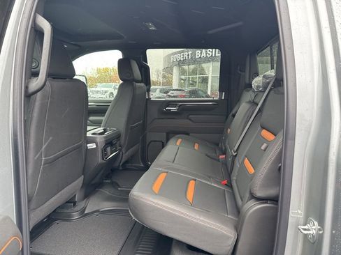 New 2026 GMC Sierra 2500 AT4 w/ AT4 Premium Plus Package image 10