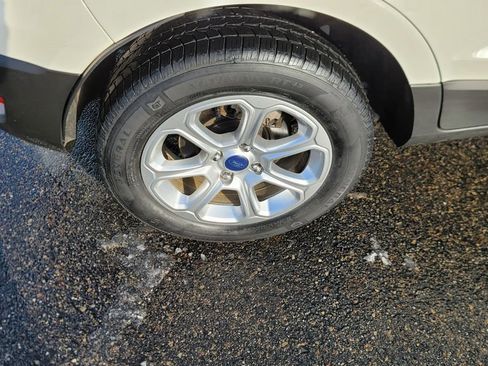 Used 2020 Ford EcoSport SE image 13