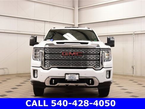 Used 2023 GMC Sierra 3500 Denali w/ Denali Ultimate Package image 2