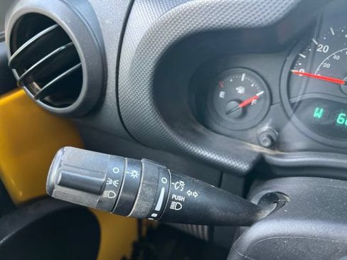 Used 2008 Jeep Wrangler X AWD/4WD image 22