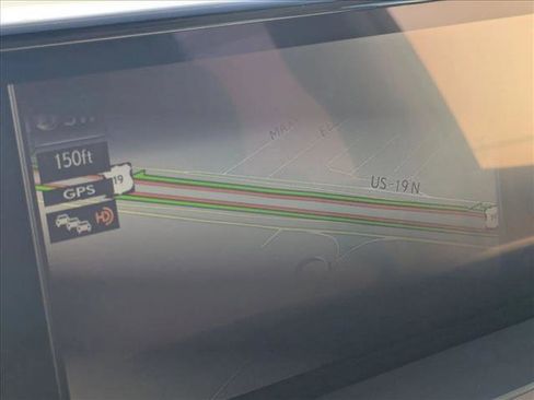 Used 2020 Lexus LX 570 4WD w/ Luxury Package image 12