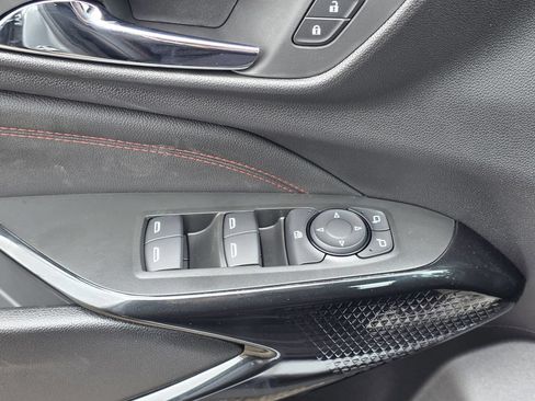 New 2026 Chevrolet Trax RS w/ Sunroof Package FWD image 29