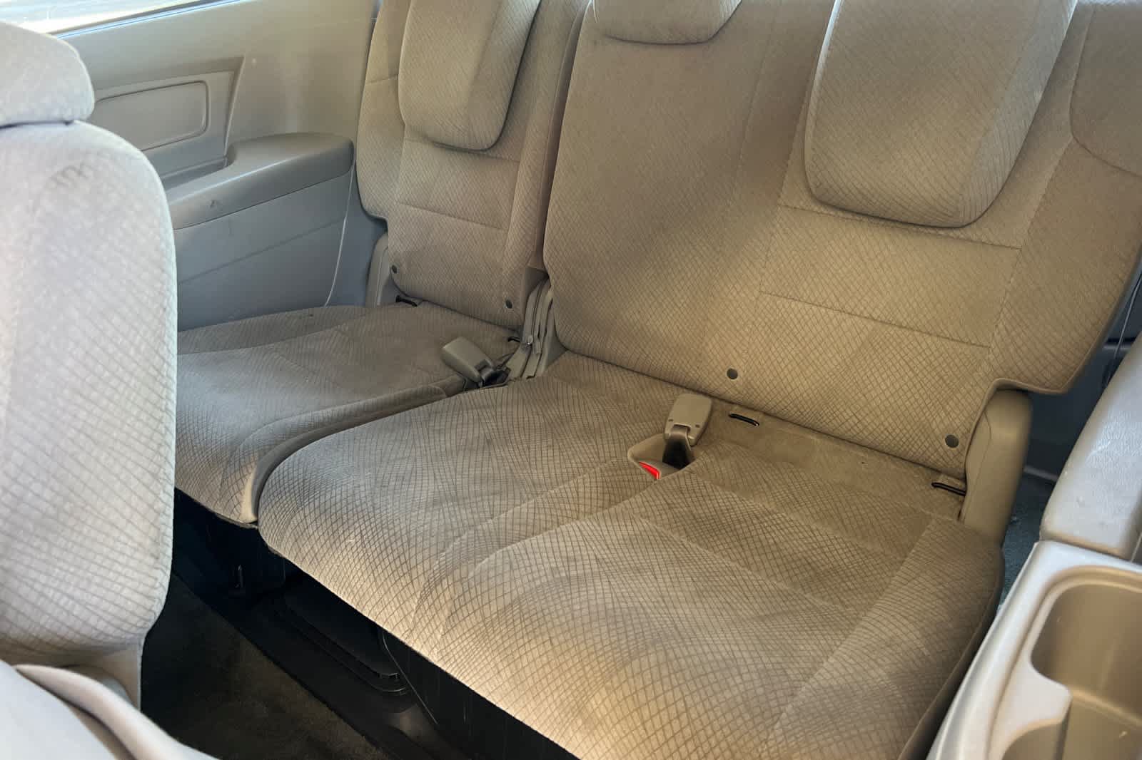 Used 2016 Honda Odyssey SE image 17