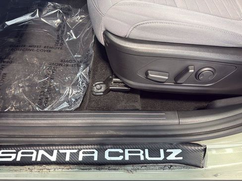 Used 2023 Hyundai Santa Cruz SEL Premium AWD/4WD image 26
