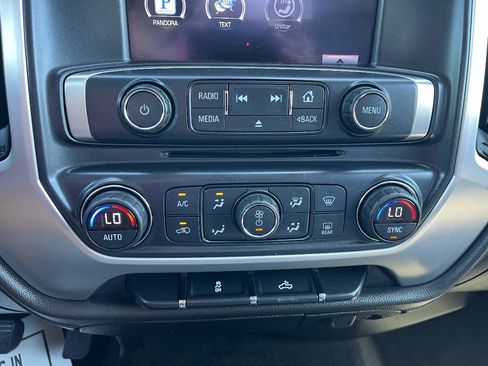 Used 2016 GMC Sierra 1500 SLE w/ SLE Value Package AWD/4WD image 16
