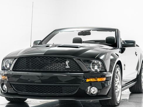 Used 2008 Ford Mustang Shelby GT500 RWD image 5