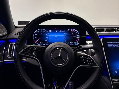 Certified 2023 Mercedes-Benz S 580e 4MATIC Sedan image 20