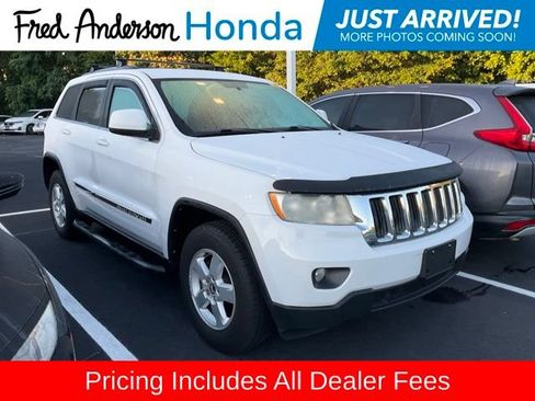 Used 2013 Jeep Grand Cherokee Laredo w/ Laredo E Group AWD/4WD image 1