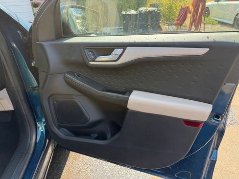 Used 2020 Ford Escape SEL AWD/4WD image 17