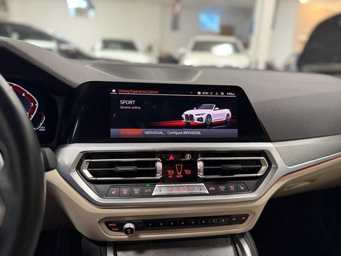 Used 2022 BMW 430i xDrive Convertible w/ M Sport Package image 33