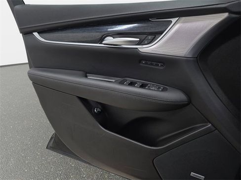 Used 2023 Cadillac XT5 Premium Luxury w/ Technology Package image 26