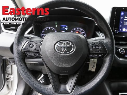 Used 2023 Toyota Corolla LE image 10