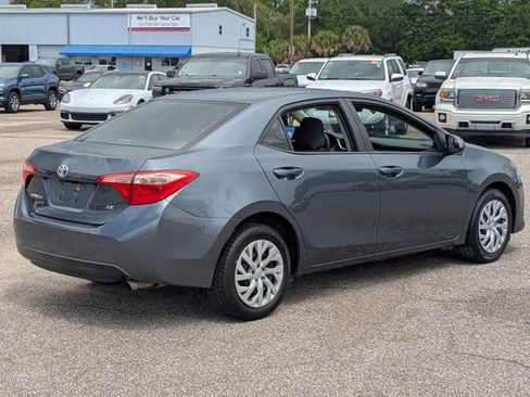 Used 2019 Toyota Corolla LE image 5