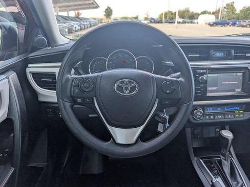 Used 2016 Toyota Corolla LE FWD image 22