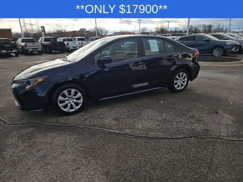 Used 2024 Toyota Corolla LE image 9