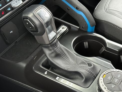 Used 2024 Ford Bronco Black Diamond image 22