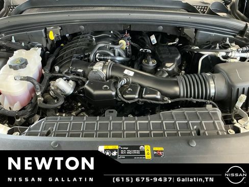 Used 2024 Jeep Grand Cherokee L Limited AWD/4WD image 64
