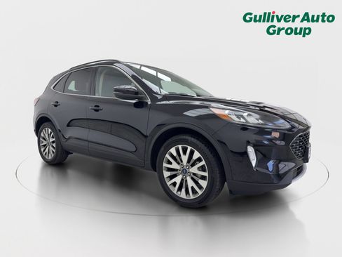 Used 2020 Ford Escape Titanium AWD/4WD image 12
