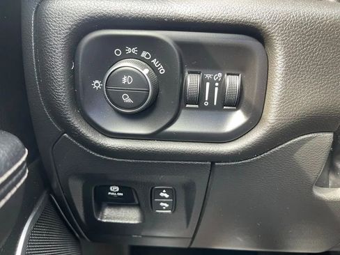 Used 2023 RAM 1500 Laramie AWD/4WD image 34